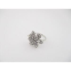 Macys & Co Silver two Tier Spinning Snowflake Ring, Size 7